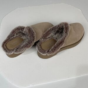 Franco Sarto Women's Tan Waleria Faux-Fur Lined Scuff Slipper Size  7.5 Clog
